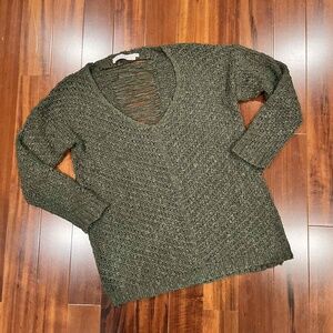ASTR The Label Olive Green Sweater V Neck Knit Long Sleeve‎ Pullover Size Small